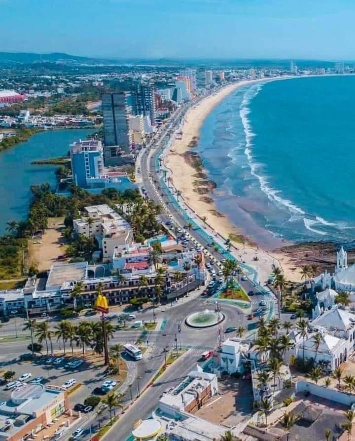 Casa Brisa Y Departamentos! A 3 Min La Playa&Malecon Villa Mazatlan Luaran gambar