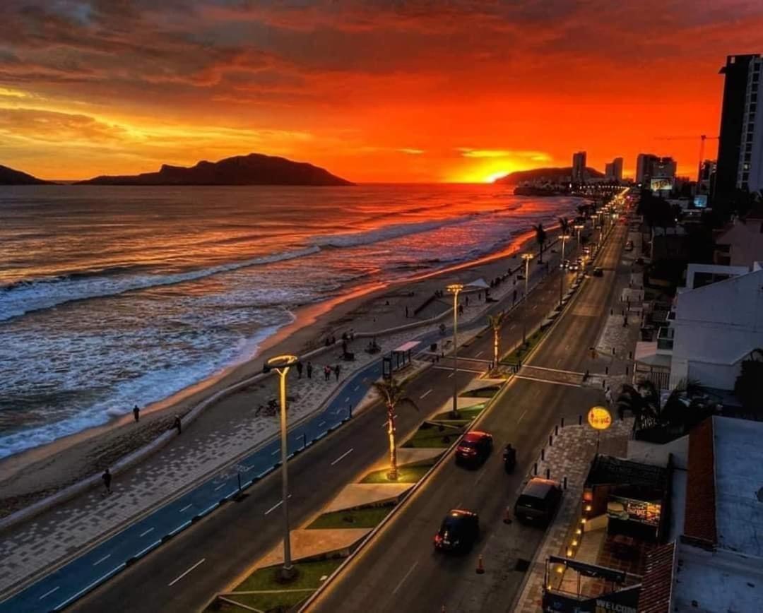 Casa Brisa Y Departamentos! A 3 Min La Playa&Malecon Villa Mazatlan Luaran gambar